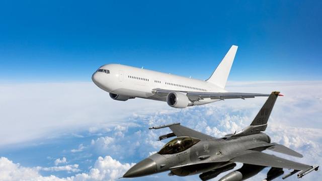 Havada 'bomba' paniği... ABD'den kalkan uçak Roma'ya acil iniş yaptı! Savaş uçakları inene kadar eşlik etti