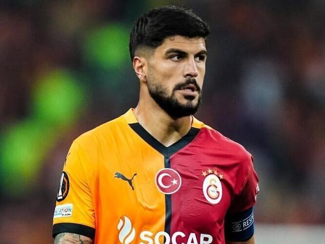 Eren Elmalı gözünü Fenerbahçe'ye dikti! Hocasıyla derbi maçı için ne konuştu? Bu akşam neler yapacak merak konusu...