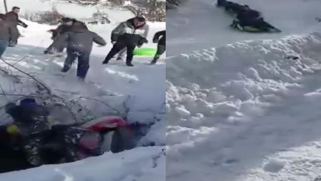 Ucuz kurtuldular: Bolu’da kayarken 3 metrelik çukura uçtular! Şambrelle kayak yaptılar hızları alamadılar…