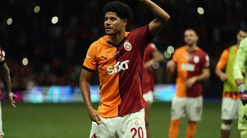 Galatasaray'ın Brezilyalı yıldızı Gabriel Sara'dan Galatasaray-Fenerbahçe derbisi için dış basına önemli açıklamalar: "Böyle rekabet Brezilya'da bile yok!"