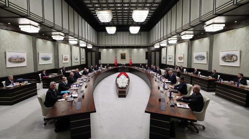 Cumhurbaşkanı Erdoğan'dan Kabine sonrası AB mesajı: "Avrupa'yı içine düştüğü durumdan sadece Türkiye kurtarabilir"