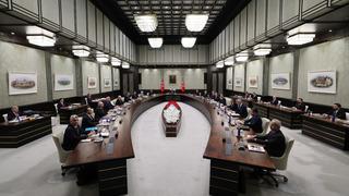 Cumhurbaşkanı Erdoğan'dan Kabine sonrası AB mesajı: Avrupa'yı içine düştüğü durumdan sadece Türkiye kurtarabilir