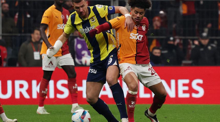Galatasaray-Fenerbahçe derbisinde ilk yarı tamamlandı! Dikkat çeken istatistik