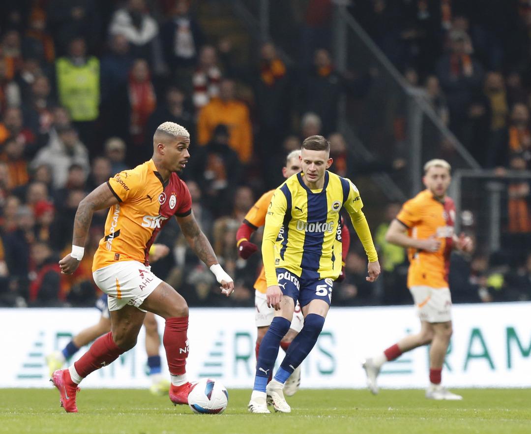 Rıdvan Dilmen den canlı yayında Galatasaraylı yıldız için itiraf! "Fenerbahçe nin yerinde olsam alırdım" 1