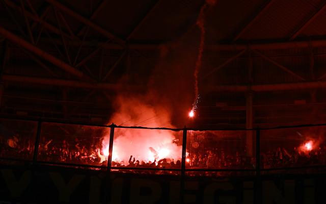 Vali Gül'den Galatasaray-Fenerbahçe derbisi sonrası açıklama! Meşale atan ve taşkınlık yapan 71 kişi hakkında işlem yapıldı