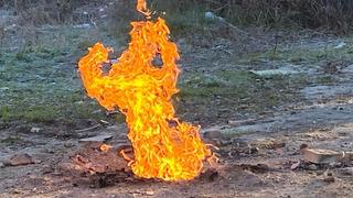 Sondaj çalışması sırasında bir anda alev aldı!  8 gündür yanıyor, kimse yaklaştırılmıyor