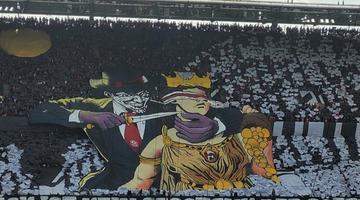 Köln taraftarının bıçaklı koreografisine tepkiler gittikçe artıyor! Politikacılar sert konuştular...