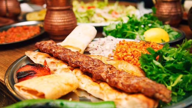 Restoranlarda yeni uygulama! Bir yemekte 105 TL fark ediyor... O yöntemle fiyat yüzde 21 düşüyor
