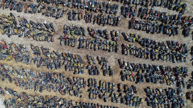 Otopark değil, döviz mezarlığı!  Yediemin’de bekleyen milyonlarca dolarlık araçlar çürümeye terk ediliyor: Dolarları yakıyoruz