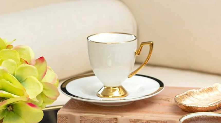 Kahve fincanı: Kahve tutkunları için zarif ve şık seçenekler