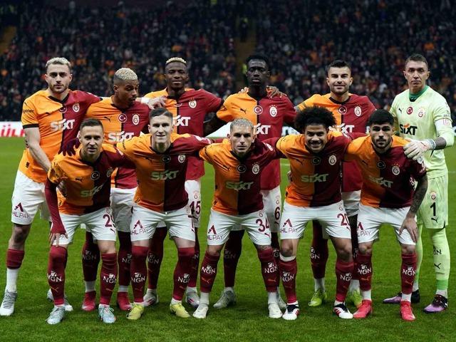 Galatasaray'da ilk ayrılık daha şimdiden belli oldu! Sezon biter bitmez gönderiliyor, yerine gelecek isim bile hazır