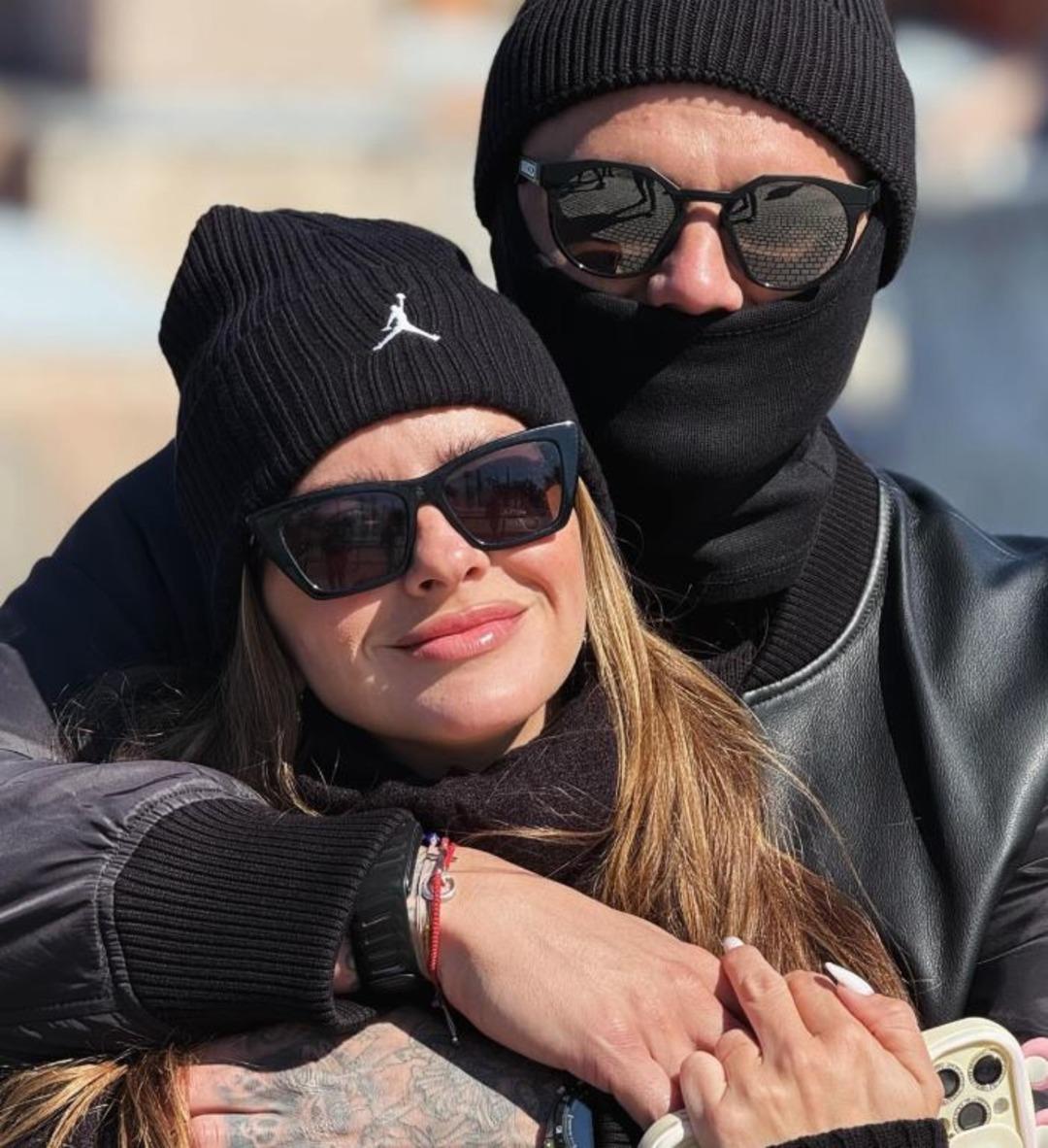 Mauro Icardi yeni sevgilisiyle İstanbul da el ele gezdi! Kendisini kamufle etmek için kullandığı yöntem dikkat çekti 2