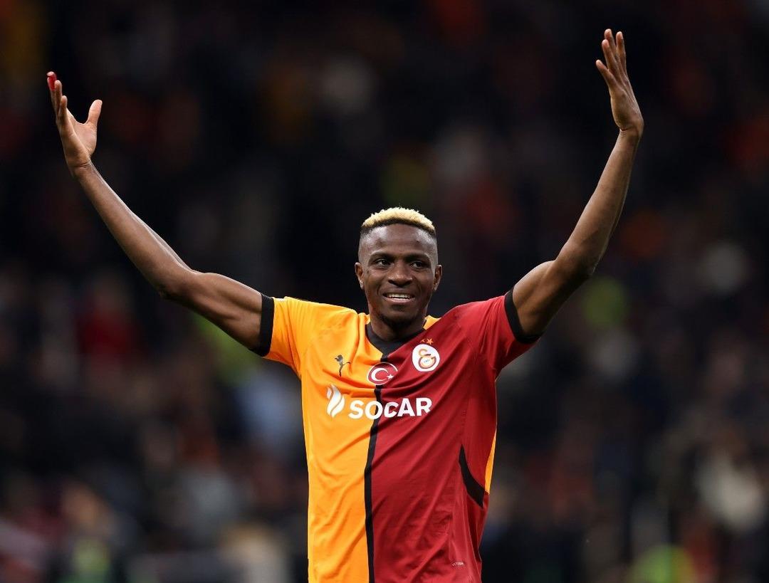 Osimhen in menajeri ortalığı karıştırdı! Galatasaray ı bu transferde yıkan gelişme 2