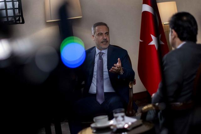 Dışişleri Bakanı Fidan, Al Jazeera'ya konuştu! Trump'ın Gazze planına tepki: 