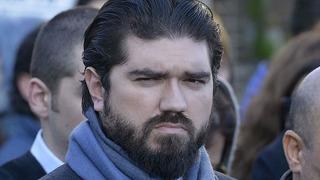 Türkiye'de tarihi gün! Gözler teröristbaşı Öcalan'ın çağrısına çevrildi... Rasim Ozan Kütahyalı'dan dikkat çeken paylaşım: İnsanlar değil, silahlar toprağa gömülecek