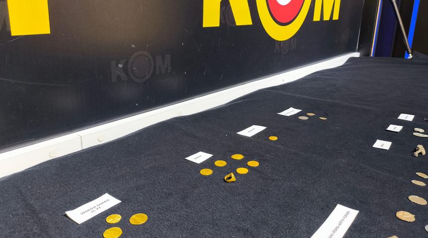 Ankara'da tarihi eser kaçakçılığı operasyonu! Osmanlı'dan Roma'ya, 400'den fazla tarihi sikke ele geçirildi