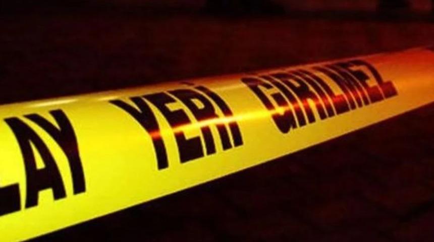 Üsküdar'da gece kondu yangını söndürüldü