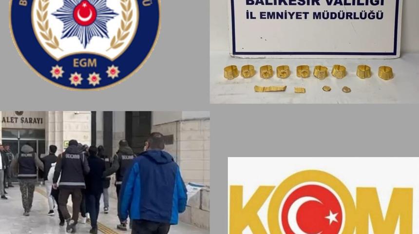 Balıkesir'de şok eden olay! Sahte altınlarla kuyumcuları dolandırmaya çalıştılar, suçüstü yakalandılar