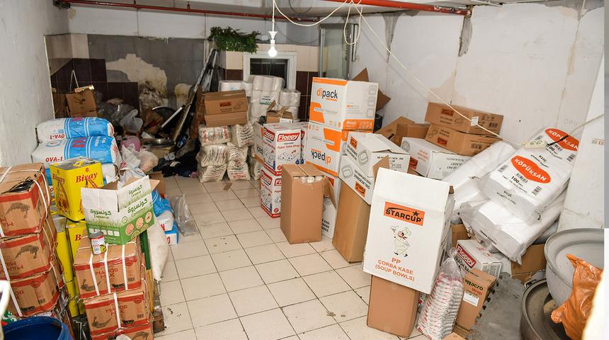 Esenyurt'ta halk sağlığını tehdit eden restorana ceza yağdı! Mühürlenerek faaliyetten men edildi