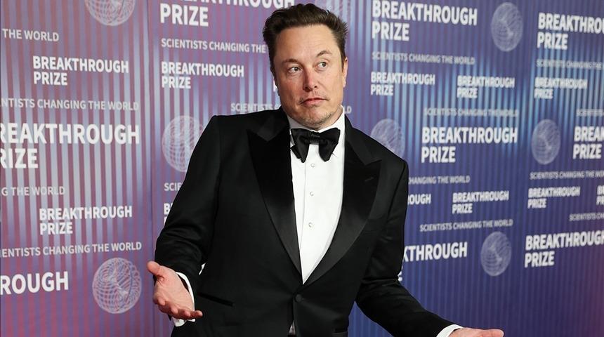 Dünya tarihinde bir ilk! Yarım trilyon dolarlık Elon Musk...