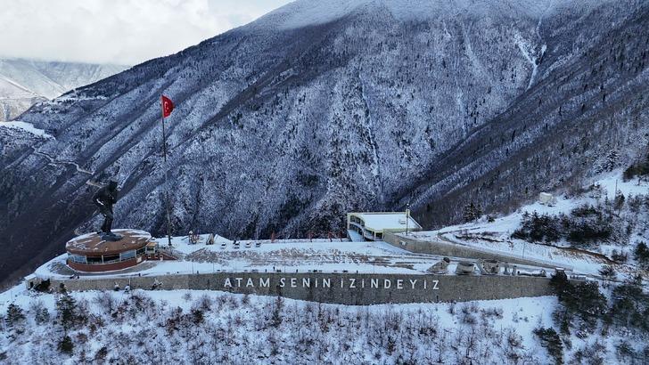 Artvin'de 28 yıl sonra bir ilk! Böyle bir kar kalınlığı görülmedi... G1
