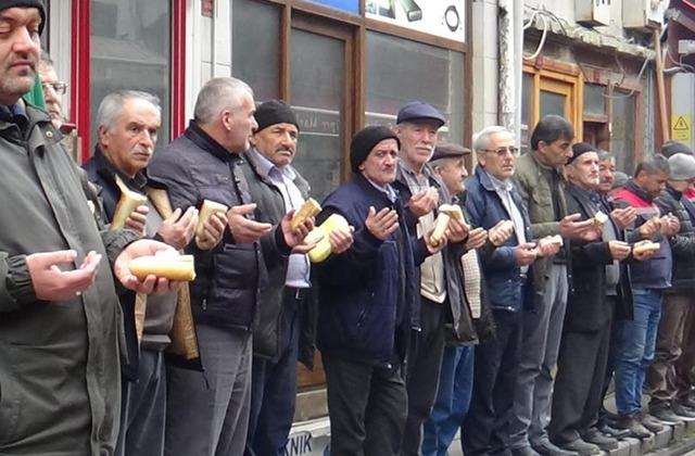 7 asırdır her cuma 