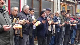 7 asırdır her cuma esnaf duası ediyorlar