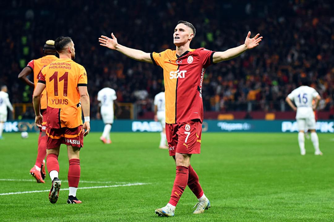 Sallai Macaristan medyasına konuştu! "İlk maçımda çenem düştü" "O maçı heyecanla bekliyorum..." 1