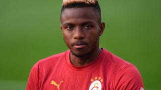 Osimhen için talipler artarken Nijeryalı menajerine talimatı verdi: Aklım şampiyonlukta!