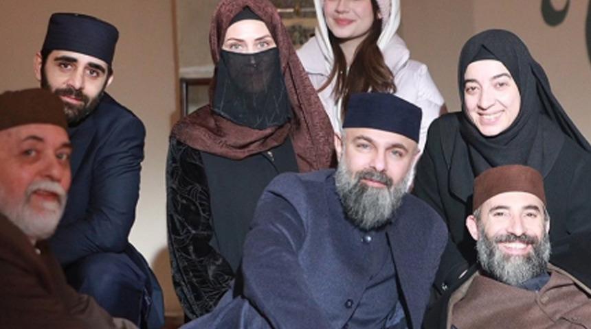 Şaşırtan ayrılık! Settar Tanrıöğen ile Selinay Taşol, Kızıl Goncalar’a veda ediyor