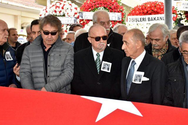 Emekli büyükelçi Nabi Şensoy toprağa verildi