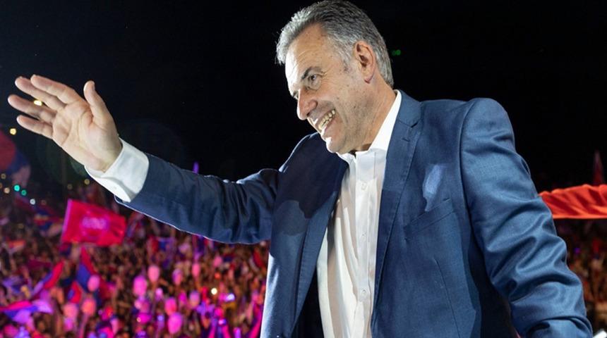 Uruguay'da devlet başkanı seçilen Yamandu Orsi, göreve başladı