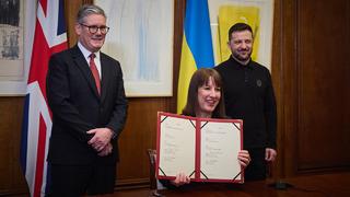 Amerika ile arası bozulunca yeni rota belli oldu! Ukrayna ile İngiltere arasında kredi anlaşması imzalandı