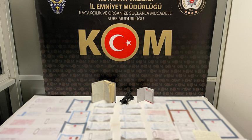 Kütahya'da tefeci operasyonu! 6 milyon 447 bin TL'lik senet ele geçirildi