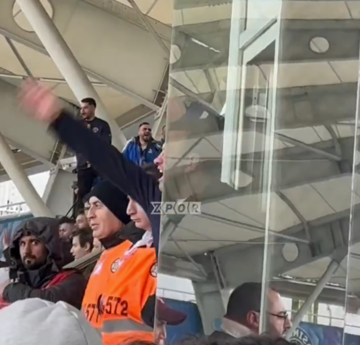 Kasımpaşa Galatasaray maçını cezası nedeniyle tribünden takip ediyordu! Okan Buruk o karar sonrası çılgına döndü... Oturduğu yerden kalktı ve hakeme bağırdı! G4