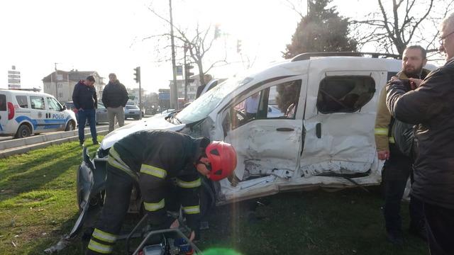Hamile kadının kahreden ölümü: Yüksekten düşüp ağır yaralandı, hastaneye kaldırılırken kazaya karıştı