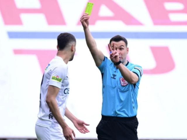 Kasımpaşa-Galatasaray maçının hakemi Cihan Aydın için ne dediler? Tartışılan penaltı pozisyonunda Cuesta kırmızı kart görmeli miydi? İşte beIN Trio yorumları...