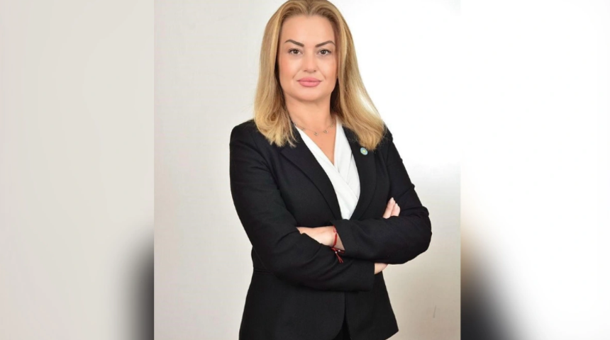 İYİ Partili Başkan Gülten Sütçüoğlu kalp krizi geçirdi