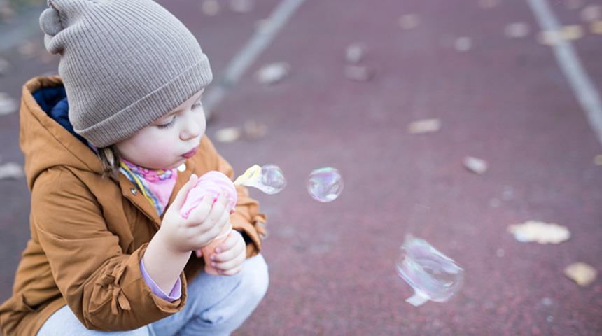Çocukların eğitime başlama yaşı ve evde öğrenme ortamı: Geleceğe sağlam bir adım için neler yapılmalıdır?