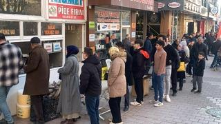 Karaman'da 150 yıllık gelenek uzun kuyruklar oluşturuyor