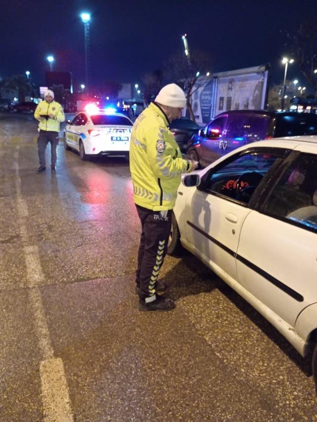 Balıkesir’de asayiş uygulamasında aranan 7 kişi yakalandı