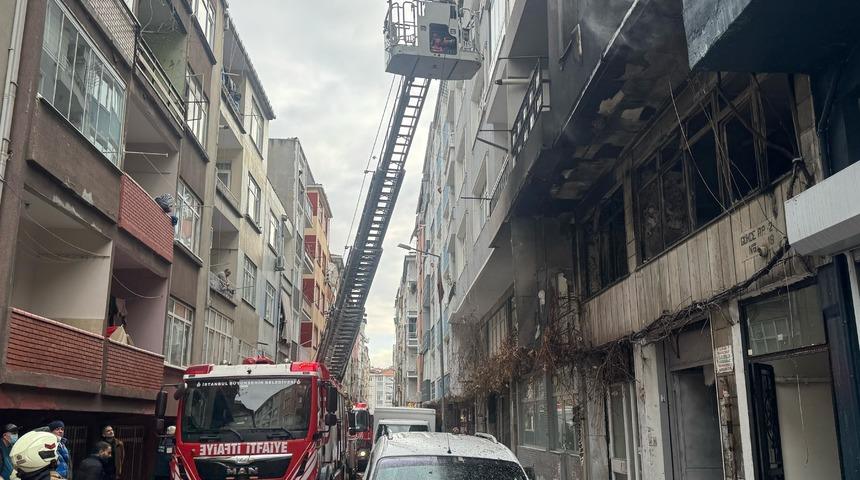 Bahçelievler'de iş yerinde çıkan yangın söndürüldü