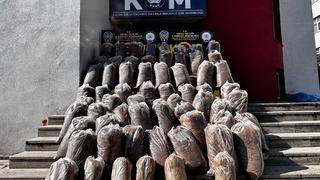 Adana'da 1 ton gümrük kaçağı tütün ele geçirildi