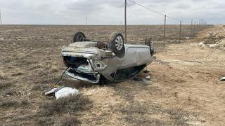 Karaman'da feci kaza! Kontrolden çıkan otomobil takla atarak ters döndü