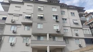 Antalya’da feci olay! Binanın 4'üncü katından düştü