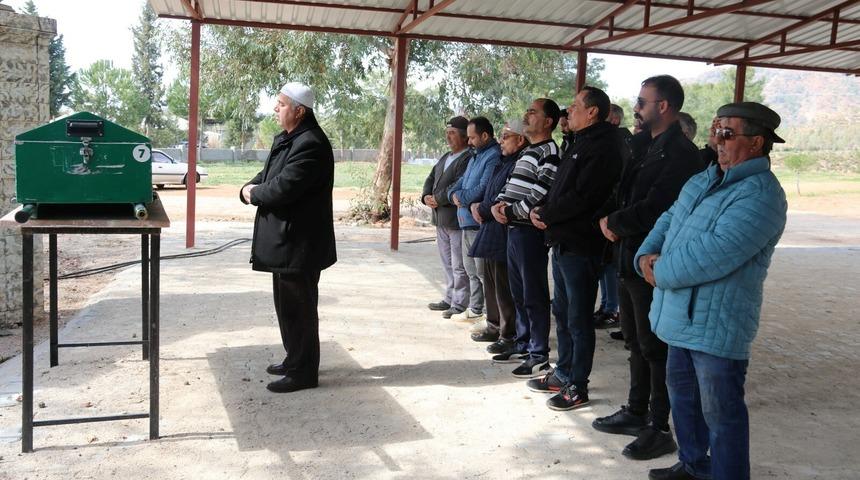 Cinayet 20 yıl sonra aydınlatıldı! Son yolculuğuna uğurlandı