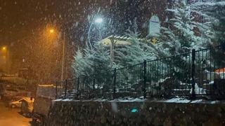 Meteoroloji uyarmıştı! Elazığ'da kar yağışı başladı