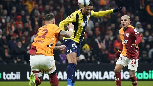 Derbi sonrası her şey değişti! Dünyaca ünlü tahmin platformu Süper Lig şampiyonunu duyurdu... 1 puan farkla şampiyon!