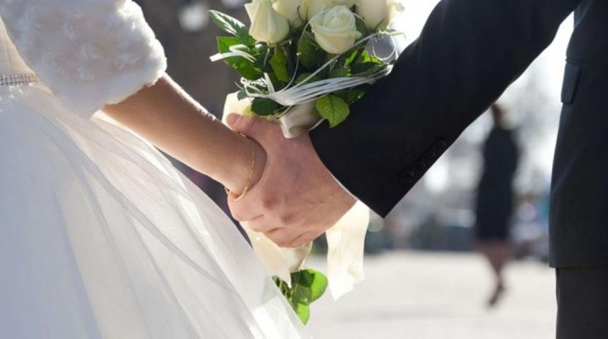 Denizli’de evlilikler azalıyor, boşanmalar artıyor! 2024’te 3 bin 53 çift yollarını ayırdı! Akraba evliliği rakamı ise 82 oldu