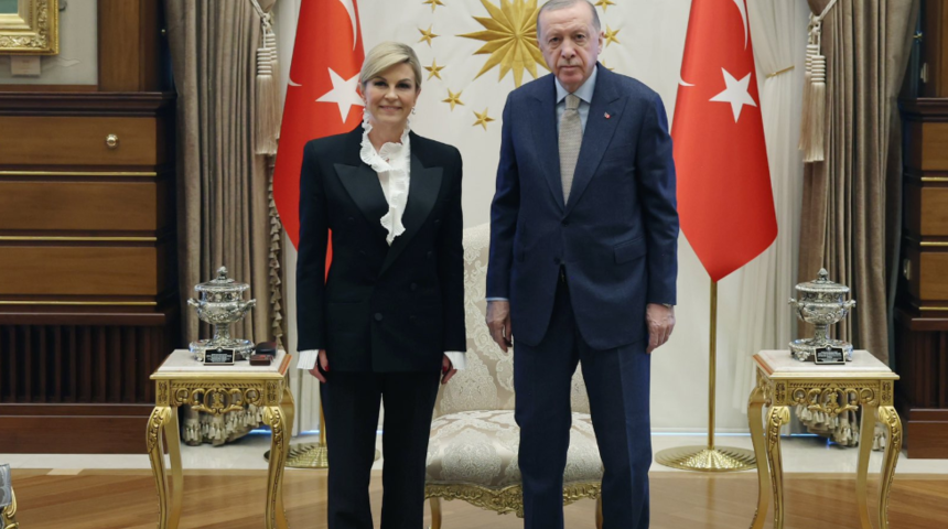 Cumhurbaşkanı Erdoğan, eski Hırvatistan Cumhurbaşkanı Kitaroviç'i kabul etti